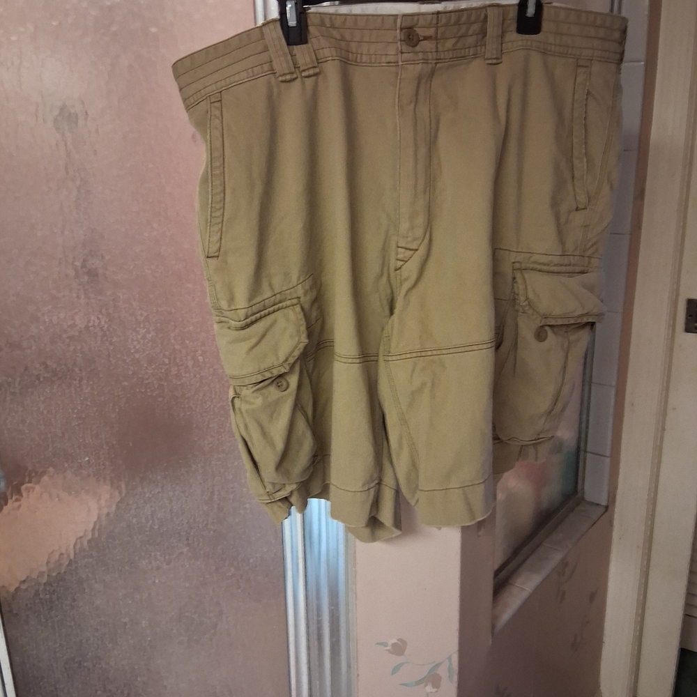 Polo Ralph Lauren Classic Men's Tan Cargo Shorts Chinos Size 42 (44)
